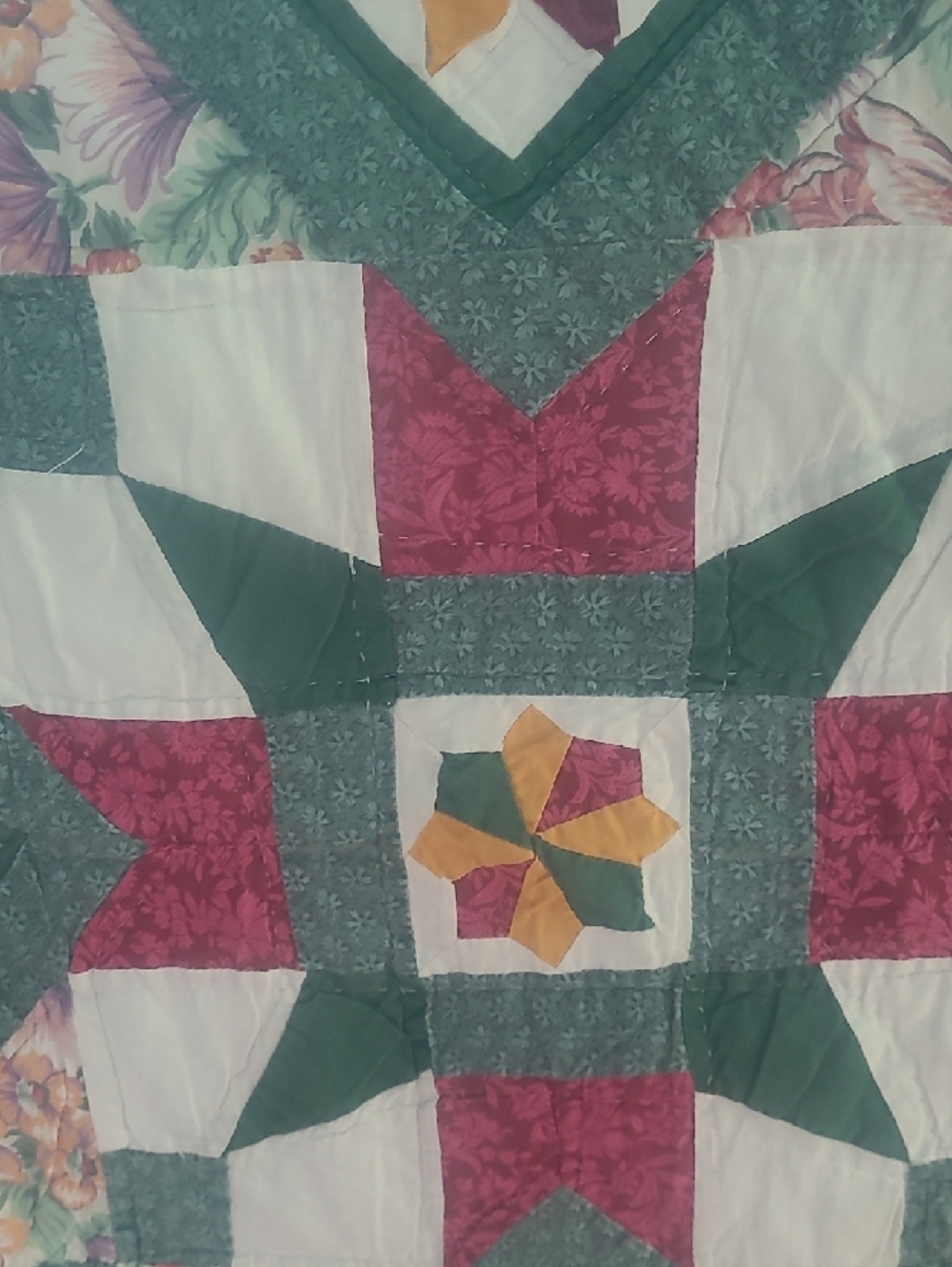 Vintage Brittanica Patchwork Hand Quilted in Green, White & Pink Floral Accents - Picture 7 of 13